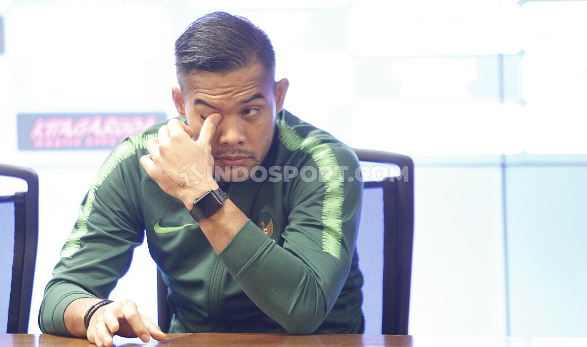 Jumpa pers Timnas Indonesia jelang melawan Timnas Malaysia di Pra Piala Dunia 2019 yang dihadiri pelatih Simon McMenemy dan Kapten tim Andritany di Media Center Stadion GBK Senayan, Jakarta, Rabu (04/09/19). - INDOSPORT