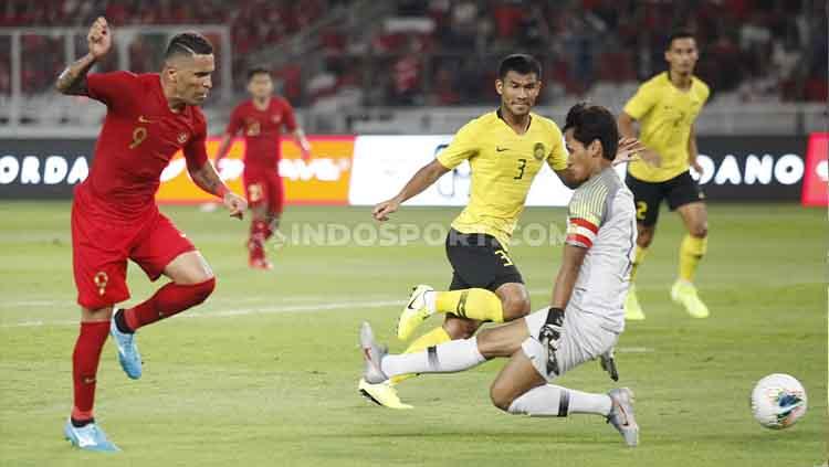 Gol Beto Goncalves ke gawang Malaysia saat pertemuan pertama Timnas Indonesia vs Timnas Malaysia pada kualifikasi Piala Dunia 2022 Grup G di Stadion GBK, Kamis (09/05/2019) lalu. Foto: Herry Ibrahim/INDOSPORT