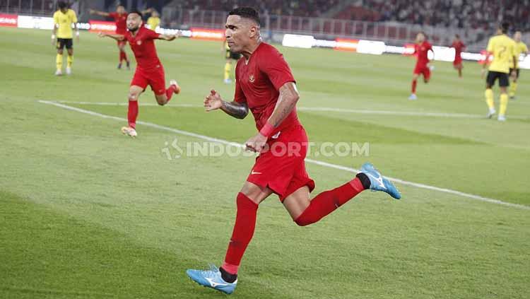 Beto Goncalves berselebrasi usai mencetak gol ke gawang Malaysia, Kamis (09/05/2019). Foto: Herry Ibrahim/INDOSPORT