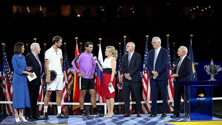 Rafael Nadal diwawancarai usai memastikan gelar AS Terbukanya yang keempat.