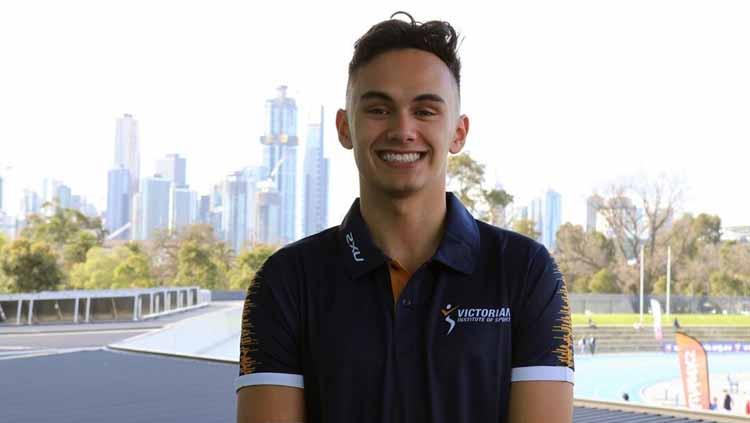 Pembalap berdarah Australia, Luis Leeds ingin mewakili Indonesia di ajang balap mobil Formula One (F1). - INDOSPORT