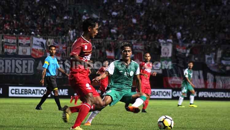 Pemain PSS Sleman asal Tulehu, M. Sidik Saimima Copyright: Ronald Seger/INDOSPORT