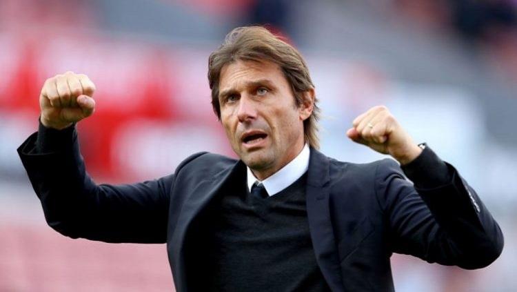 Pelatih sepak bola Inter Milan, Antonio Conte, ternyata akan menggunakan taktik tak terduga jelang pertandingan pekan ke-11 Serie A Liga Italia melawan Bologna. - INDOSPORT