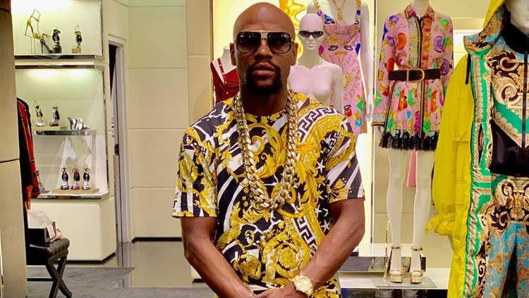 Mantan petinju ternama, Floyd Mayweather. - INDOSPORT