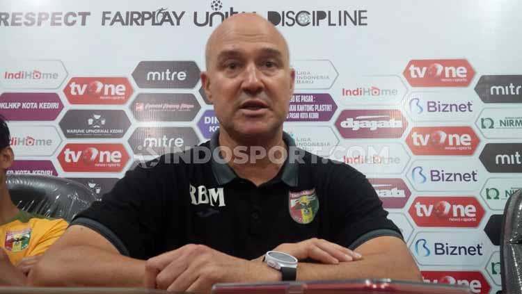 Mari menoleh kiprah pelatih Badak Lampung FC Rafael Berges Marin saat bersama klub baru pemain Belanda keturunan Indonesia Darren Sidoel, yakni Cordoba CF.
