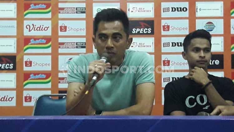 Pelatih PSS, Seto Nurdiantoro jumpa pers usai laga Copyright: Ian Setiawan/INDOSPORT