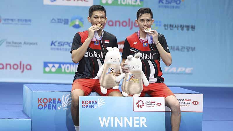 Pasangan ganda putra Indonesia, Fajar Alfian/M.Rian Ardianto berhasil mengalahkan pebulutangkis asal Jepang Takeshi Kamura/Keigo Sonoda di final Korea Open 2019. Copyright: Humas PBSI
