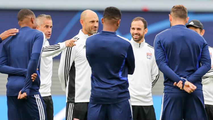 Olympique Lyon di sesi latihan sebelum lawan RB Leipzig di Liga Champions.