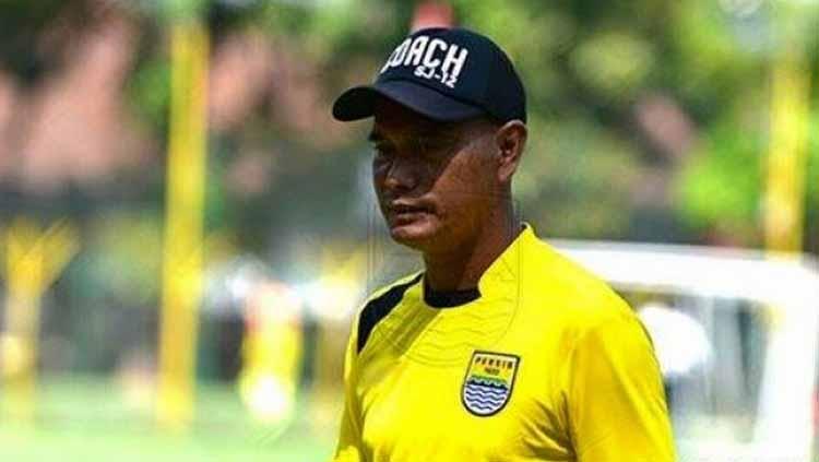 Asisten pelatih tim sepak bola putra Jawa Barat, Mulyana Uju Sujana menyebut akan memilih 18 dari 27 pemain untuk dibawa ke PON Papua 2021. - INDOSPORT
