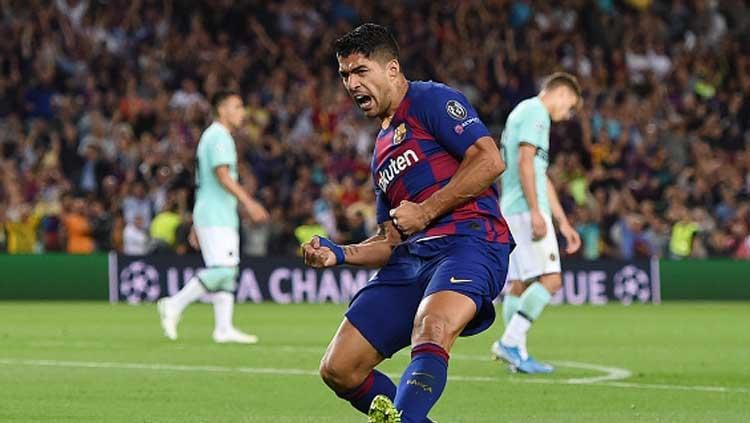 Selebrasi Luis Suarez, striker Barcelona Copyright: Alex Caparros/Getty Images