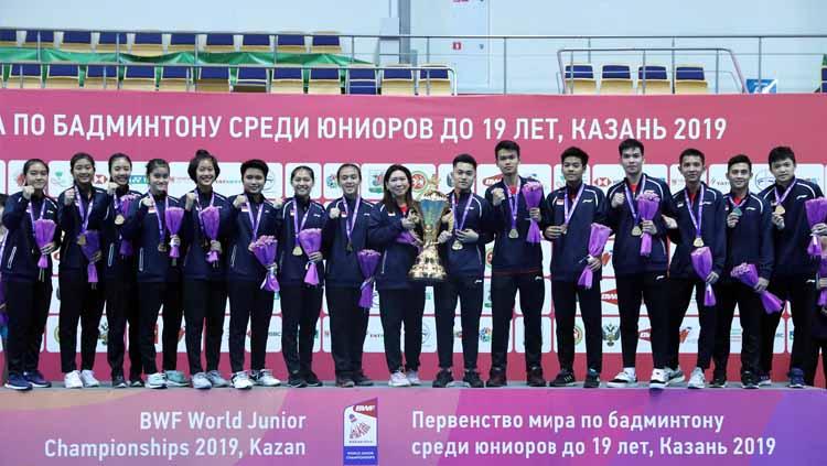 Kilas balik kedigdayaan tim bulutangkis junior Indonesia meraih trofi perdana Piala Suhandinata 2019 usai membuat China bertektuk lutut.