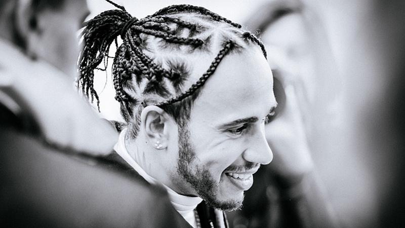 Pembalap Formula 1, Lewis Hamilton, disarankan pensiun misalnya Mercedes benar-benar hengkang dari ajang F1. - INDOSPORT