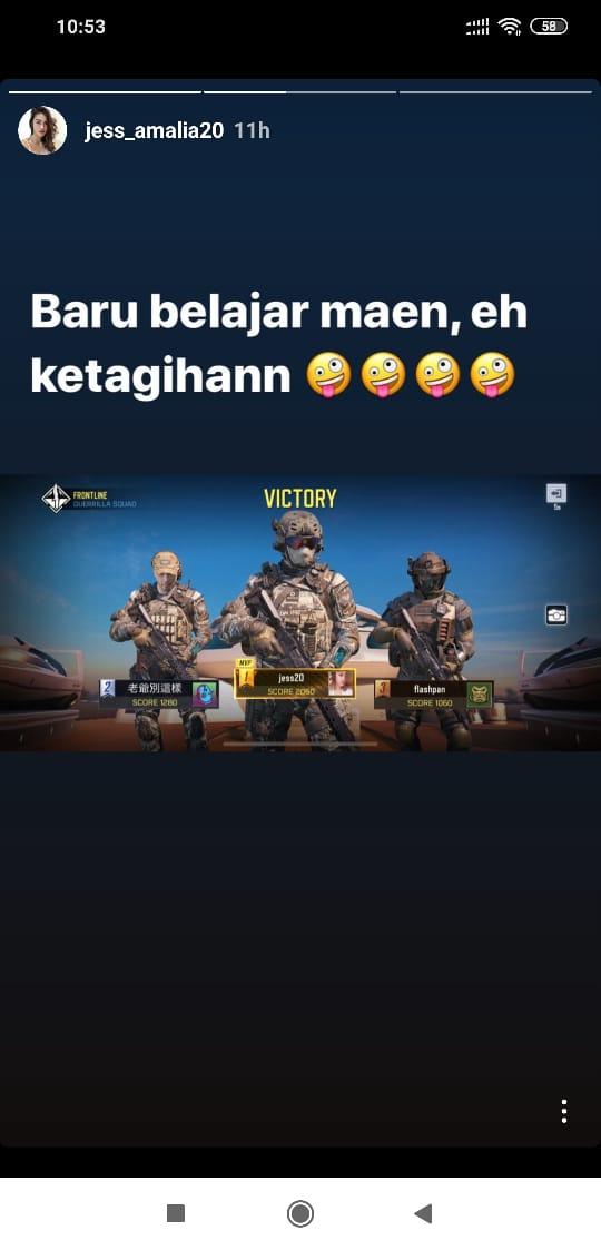 Jess Amalia ketagihan bermain game eSports Call of Duty: Mobile Copyright: instagram.com/jess_amalia20
