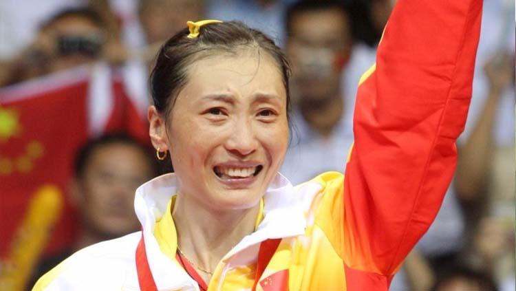 Eks pebulutangkis China, Zhang Ning, saat meraih medali emas Olimpiade Beijing 2008.