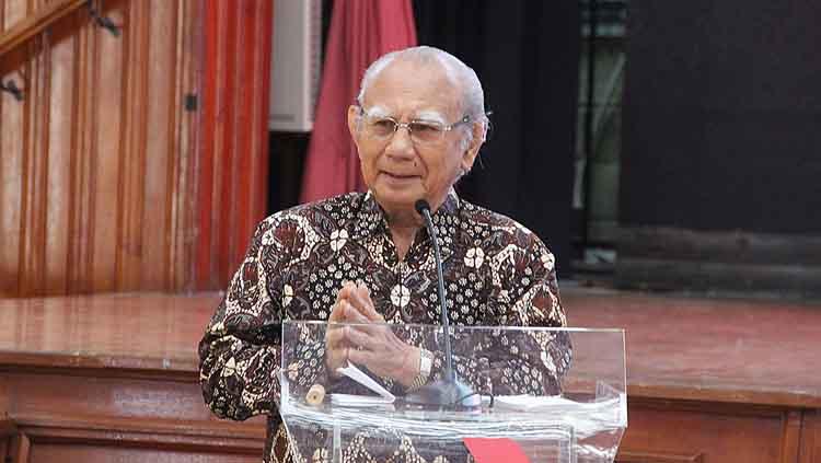 Ahli ekonomi, cendekiawan, dan pengajar, Prof. Dr. Emil Salim. Copyright: kehati.or.id