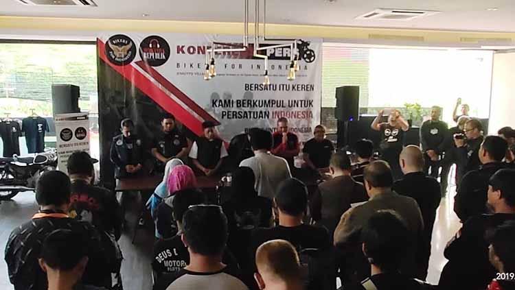 Konferensi pers acara 'Bikers for Indonesia' pada Sabtu (12/10/19) di Motto Vilage, Kemang, Jakarta. - INDOSPORT