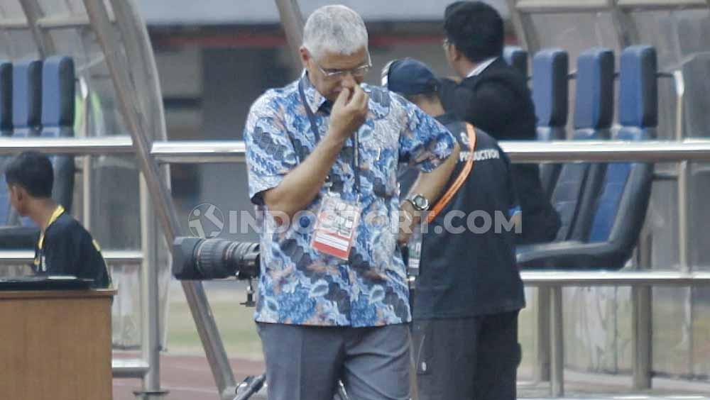 Edson Tavares akhirnya menjalani debutnya sebagi pelatih baru Persija Jakarta di kabcah Liga 1 2019. Copyright: Herry Ibrahim/INDOSPORT