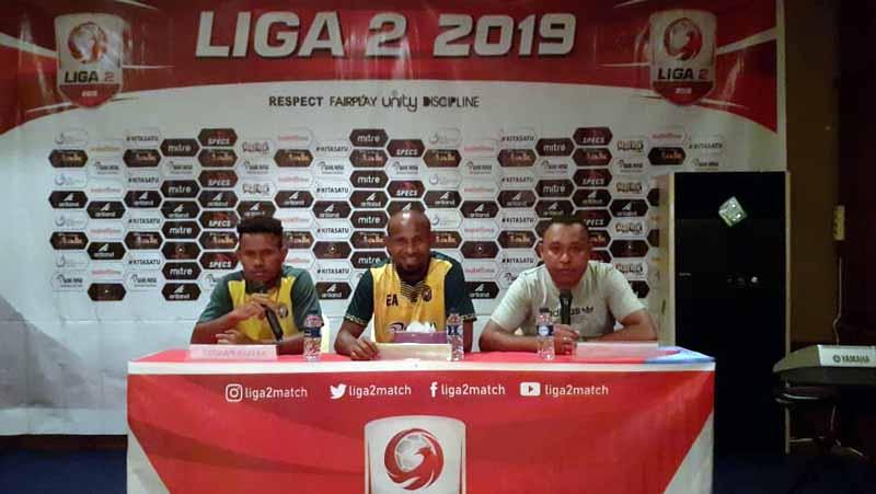 Tim Persewar Waropen asuhan Elie Aiboy sukses menghadirkan kejutan dengan lolos ke babak 8 besar Liga 2 2019 usai mengalahkan tamunya, Persatu Tuban dengan skor tipis 1-0. - INDOSPORT