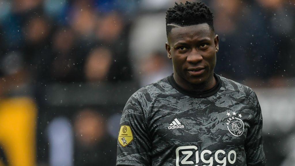 Kiper Ajax Amsterdam bernama Andre Onana baru-baru ini menjadi bahan perbincangan di media sosial lantaran memiliki kedekatan dengan Kota Depok. - INDOSPORT