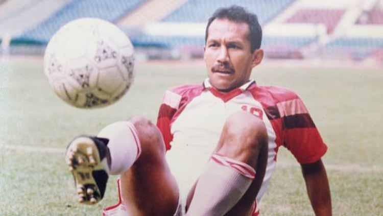 Bambang Nurdiansyah tahun 1991, sesaat sebelum bermain di SEA Games. Copyright: Tabloid Bola