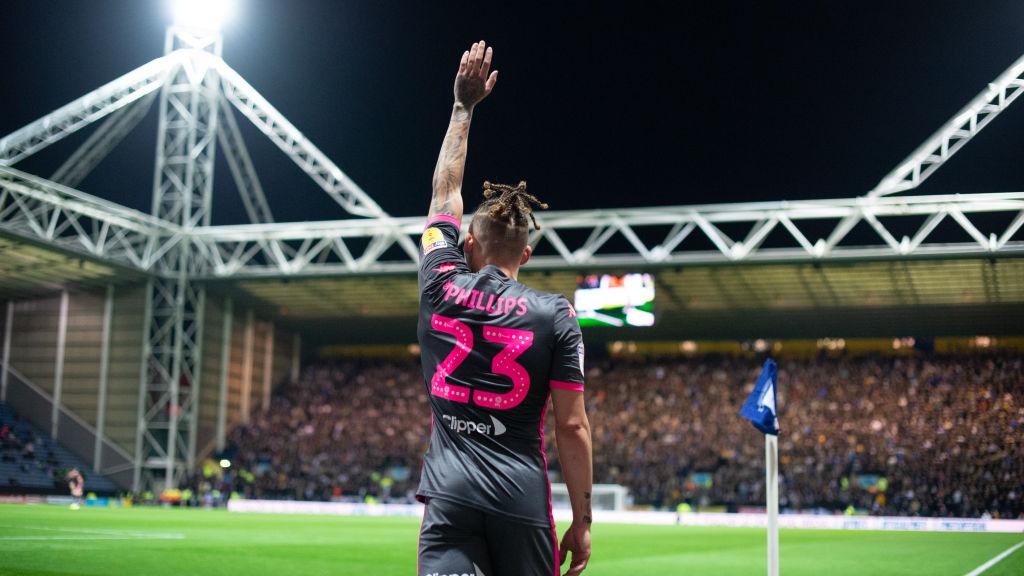 Cari Pengganti Sandro Tonali Man United Incar Bintang Leeds United Indosport
