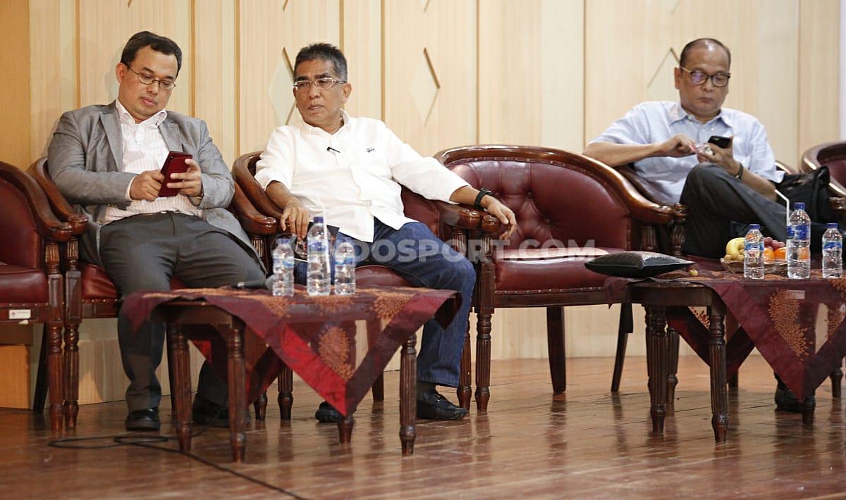 Acara diskusi Caketum PSSI Periode 2019-2024 sesi kedua yang dihadiri oleh Sarman El Hakim, Vijaya Fitriyasa, Benny Erwin, dan Rahim Soekasah di Wisma Kemenpora, Rabu (30/10/19).