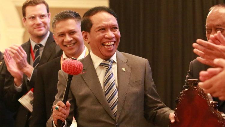 Menpora Zainudin Amali, menyampaikan dukungannya kepada Persatuan Renang Seluruh Indonesia (PRSI) agar Indonesia bisa menjadi tuan rumah Kejuaraan Dunia FINA. - INDOSPORT