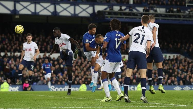 Hasil pertandingan pekan ke-11 Liga Inggris antara Everton vs Tottenham Hotspur di Stadion Goodison Park, Senin (11/04/19), berakhir dengan skor imbang 1-1.