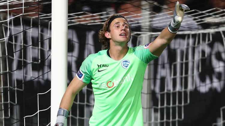 Gaetan Coucke yang dulu hanyalah ball bay kini menjelma menjadi kiper untuk klub K.R.C Genk yang berlaga di Liga Champions.