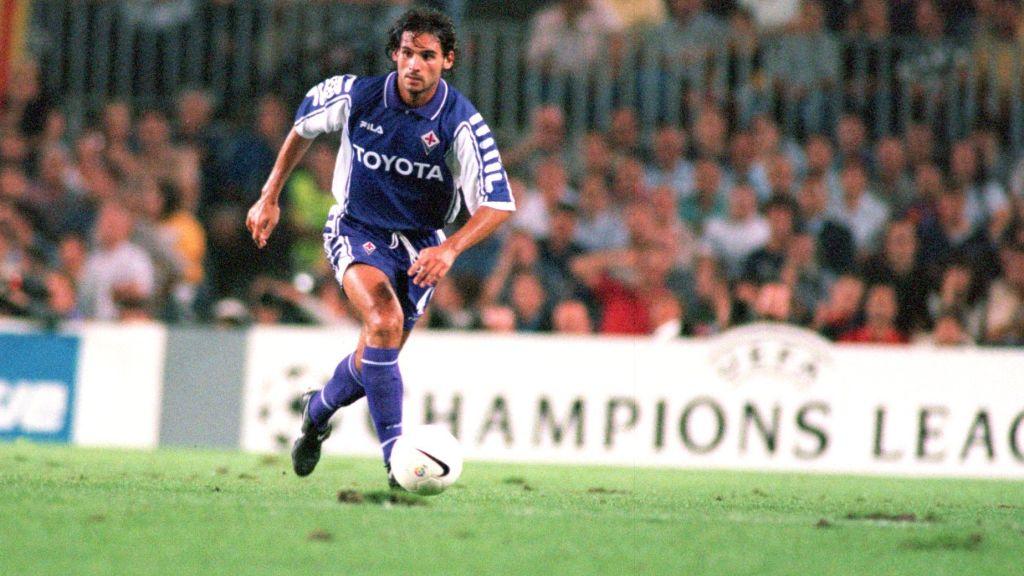 Daniele Adani saat masih aktif bermain di Fiorentina - INDOSPORT