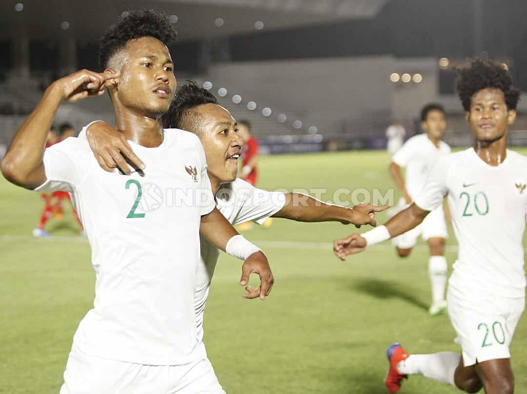 Selebrasi pemain Timnas Indonesia U-19, Bagas Kaffa bersama Beckham Putra dan Bagus Kahfi.