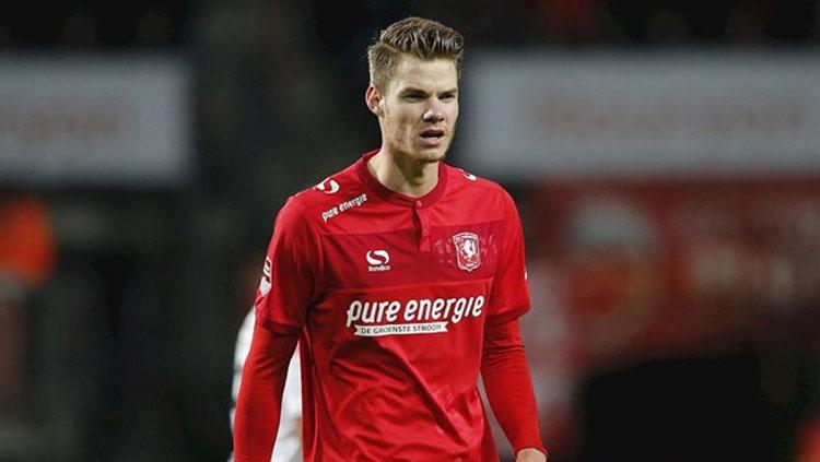 Jari Oosterwijk striker FC Twente Copyright: Pro Shots