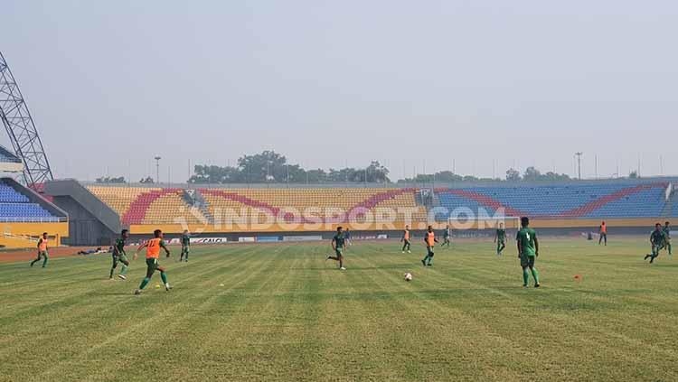 Tim PSMS Medan tampak jalani latihan di Stadion Gelora Sriwijaya Jakabaring Palembang.