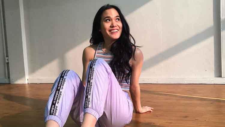 Di tengah-tengah kesibukannya sebagai seorang penyanyi, Sheryl Sheinafia ternyata tetap rutin untuk berolahraga