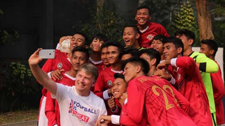 Skuat Garuda Select menjalani pelatihan di Inggris.