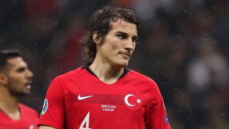 Berikut adalah rumor transfer seputar Liverpool yang beredar pada hari ini, Rabu (27/08/23), mengenai isu Calgar Soyuncu juga Rodrygo Goes.