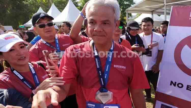 Gubernur Jawa Tengah, Ganjar Pranowo, yang ikut berlari di Borobudur Marathon 2019.