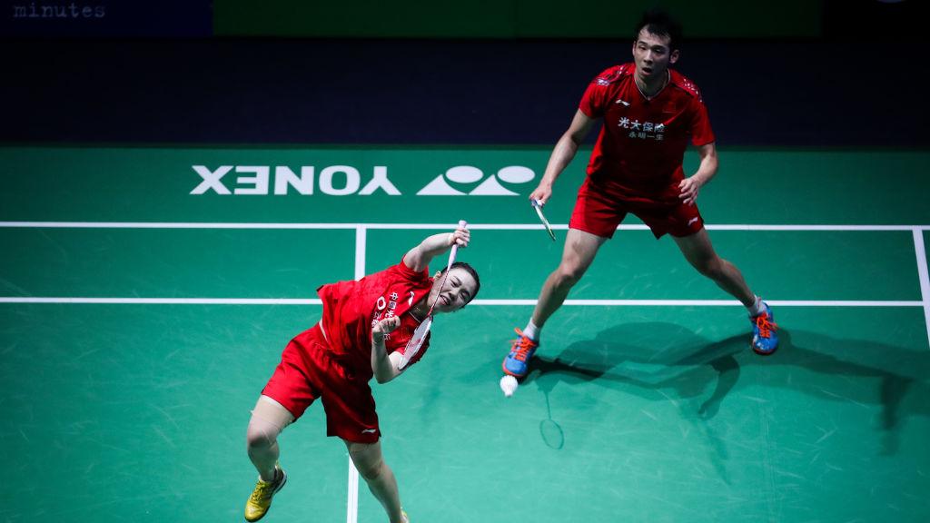 Lu Kai(kanan) memutuskan mundur dari Timnas bulutangkis China.