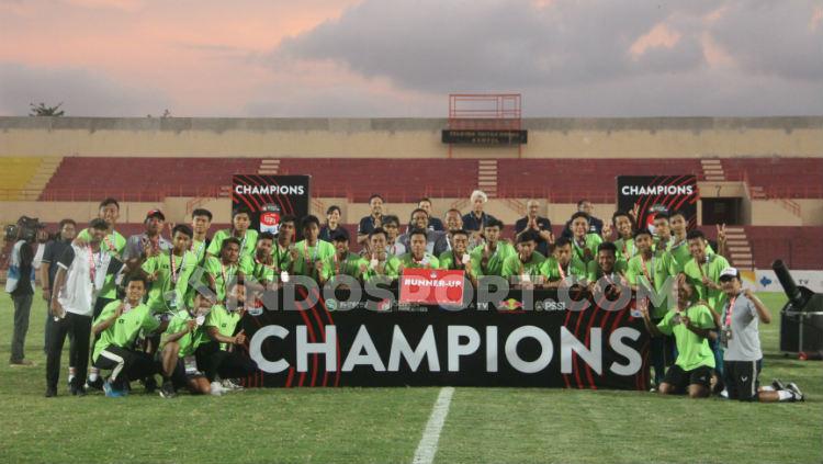 PSIS Semarang harus puas menjadi runner up setelah dikalahkan Bhayangkara FC di final Liga 1 U-18 2019. - INDOSPORT