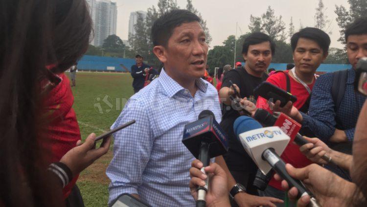 Ferry Paulus berikan penjelasan soal kontrak baru Marko Simic di Persija Jakarta, Senin (25/11/19).