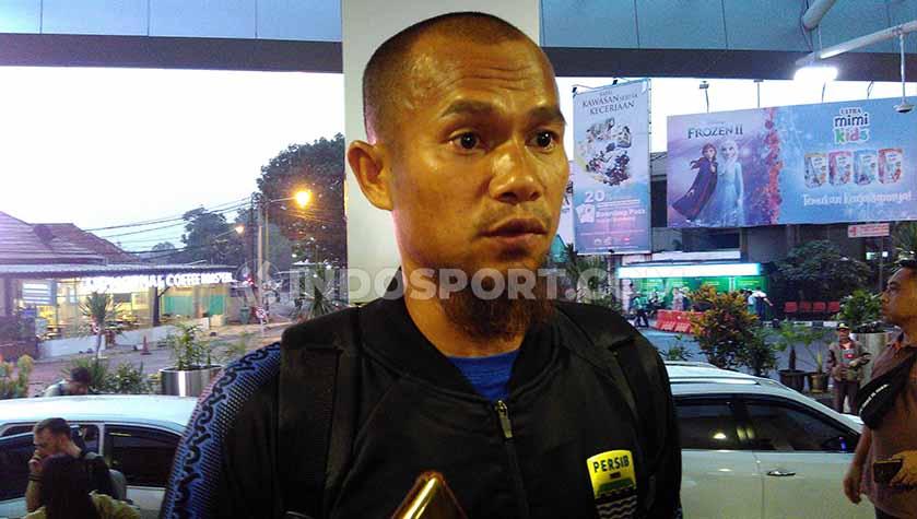 Kapten Persib, Supardi Nasir di Bandara Husein Sastranegara, Kota Bandung, Jumat (29/11/2019). - INDOSPORT