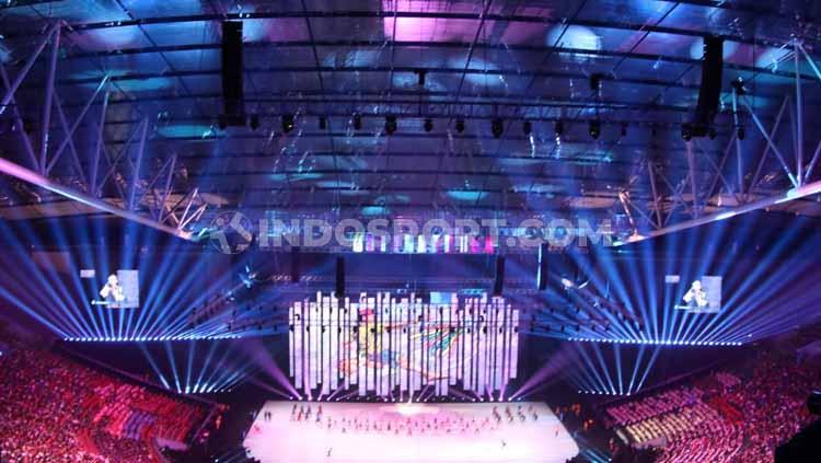 Penampakan opening ceremony SEA Games 2019 di Philippine Stadium, Sabtu (30/11/19). Foto: Ronald Seger Prabowo/INDOSPORT
