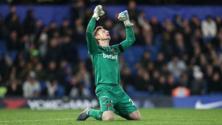 Siapa David Martin, Kiper Tua West Ham yang Membuat Chelsea Frustasi di Stamford Bridge? Copyright: www.yellowad.co.uk