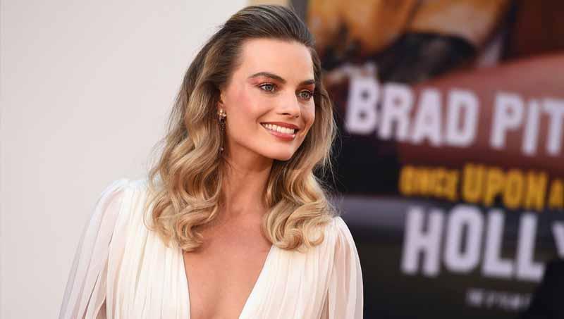 Margot Robbie.