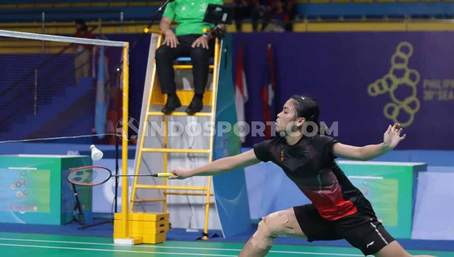 Aksi Menawan Gregoria Mariska saat melawan Ratchanok Intanon di Final SEA Games 2019.