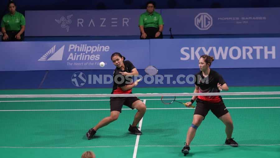 Ganda Putri Indonesia Siti Fadia Silva Ramadhanti/Ribka Sugiarto gagal sumbang poin setelah dikalahkan Ganda Putri Thailand Chayanit Chaladchalam/Phataimas Muenwong, Selasa (3/12/19).
