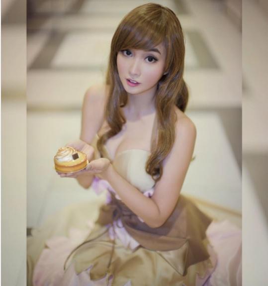 Alodia, atlet esports. Copyright: Instagram/Alodia