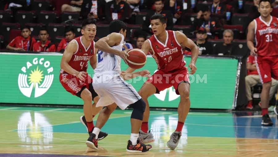 Timnas Basket Putra Indonesia takluk dari Thailand di Mall Of Asia, Manila, Rabu (04/12/19) dengan skor 76-98.