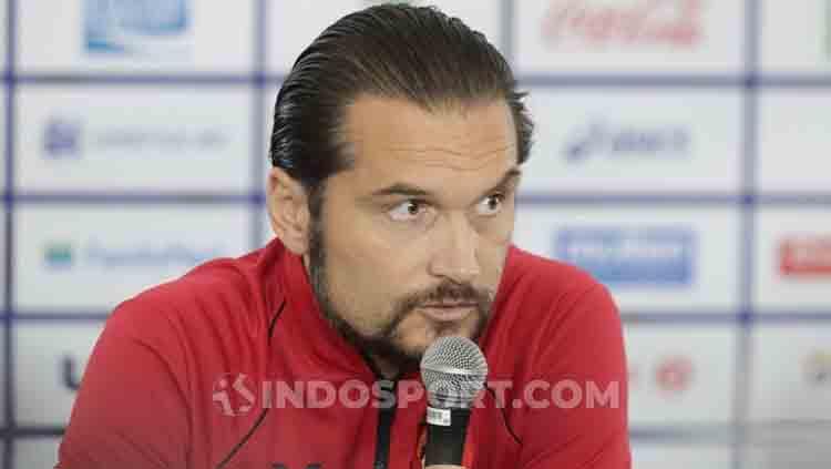 Pelatih Timnas Myanmar U-23, Velizar Emilov Popov bicara persiapan skuatnya jelang Piala AFF U-23 - INDOSPORT