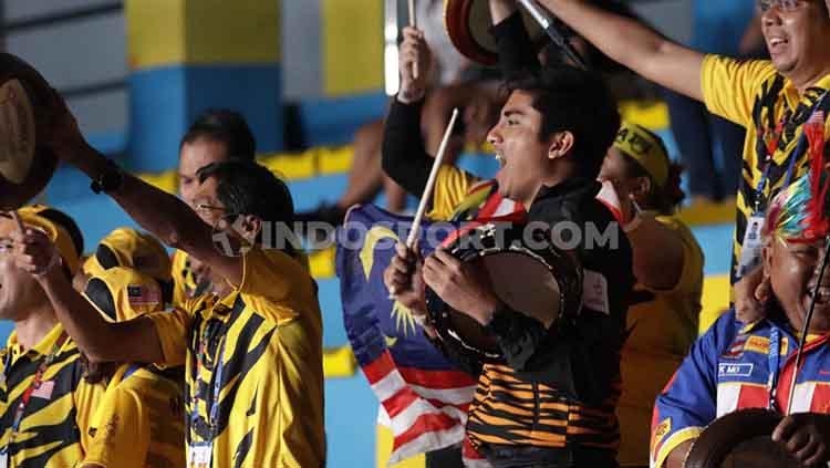Pada pertandingan semifinal SEA Games 2019, Wahyu/Ade kalah dari Aaron Chia/Soh Wooi Yik lewat rubber game dengan skor 12-21, 21-18, dan 19-21.
